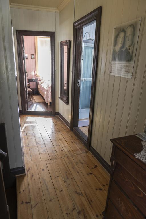 Einarshusid Guesthouse Bolungarvik ภายนอก รูปภาพ